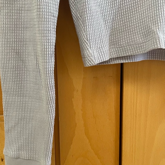 TNA Wafflex Scoopneck Notch Longsleeve - Picture 4 of 5